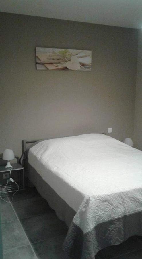 Gite La Joliette Et Le Chesnaie Grillon Extérieur photo