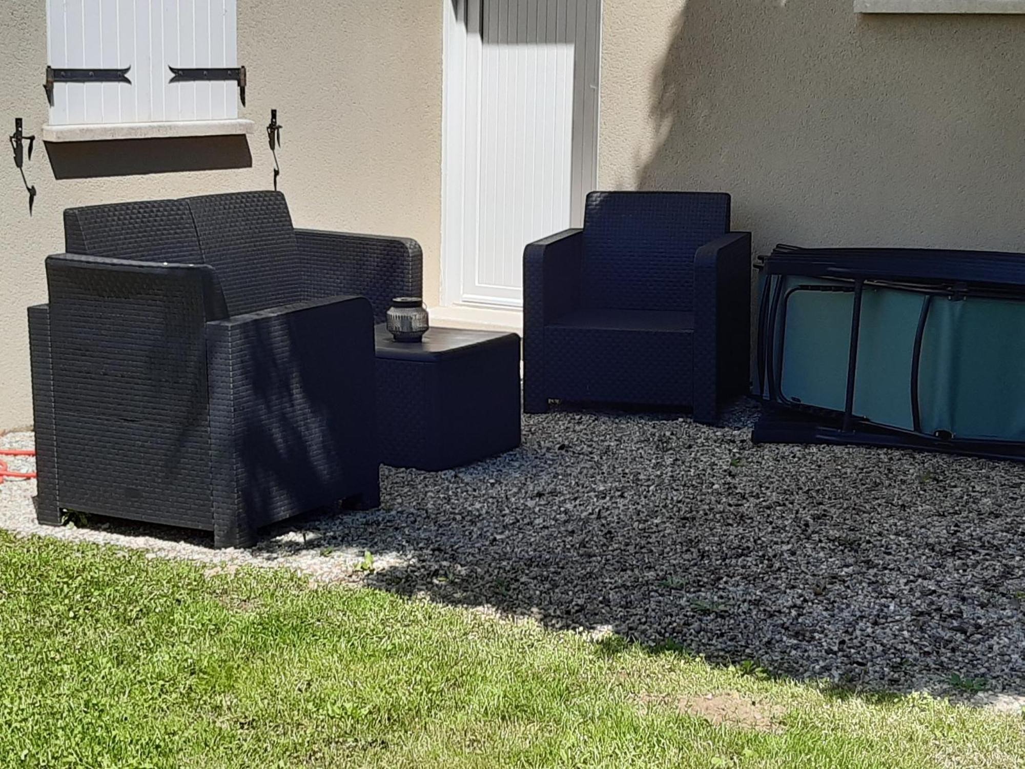 Gite La Joliette Et Le Chesnaie Grillon Extérieur photo