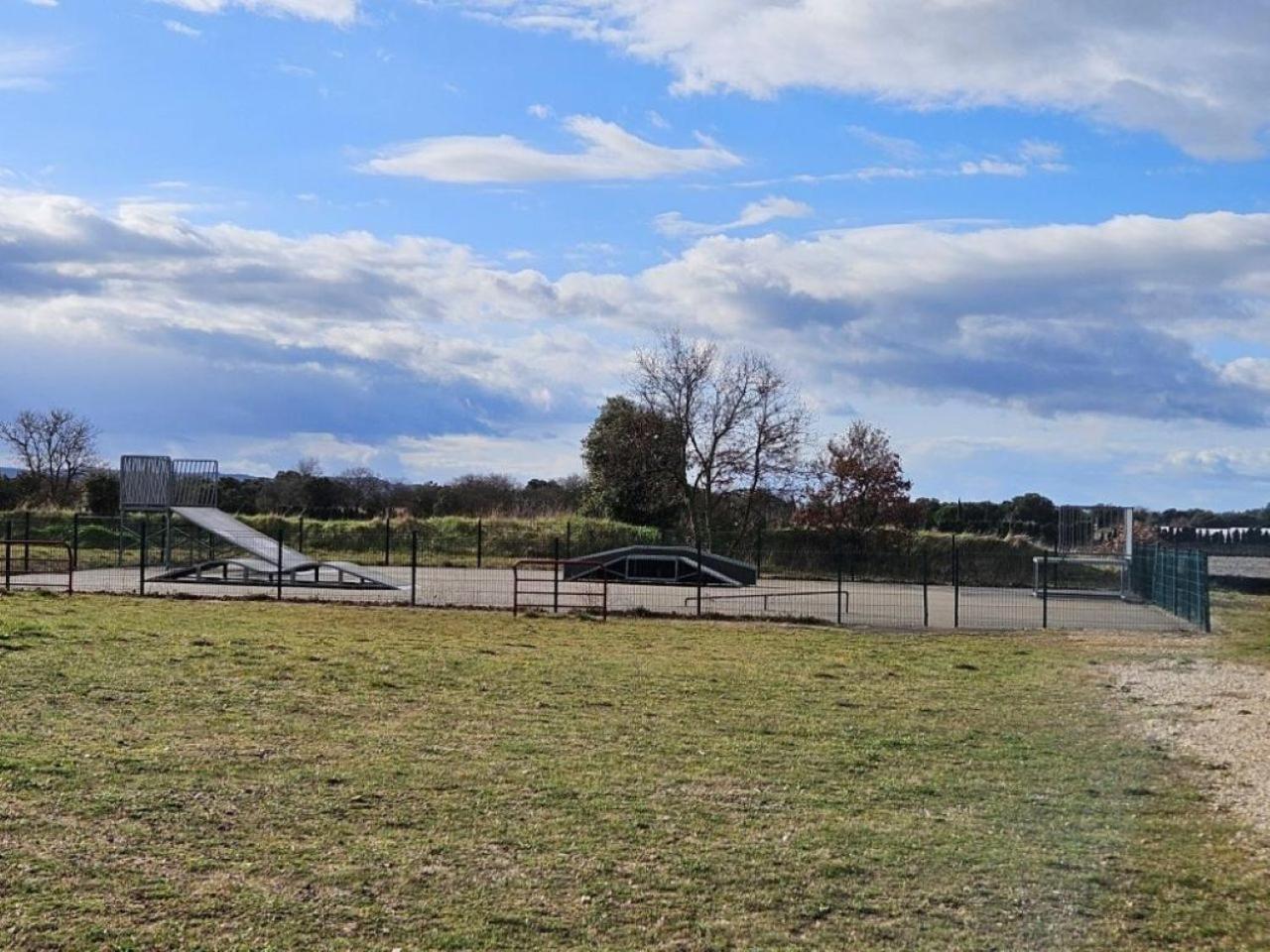 Gite La Joliette Et Le Chesnaie Grillon Extérieur photo
